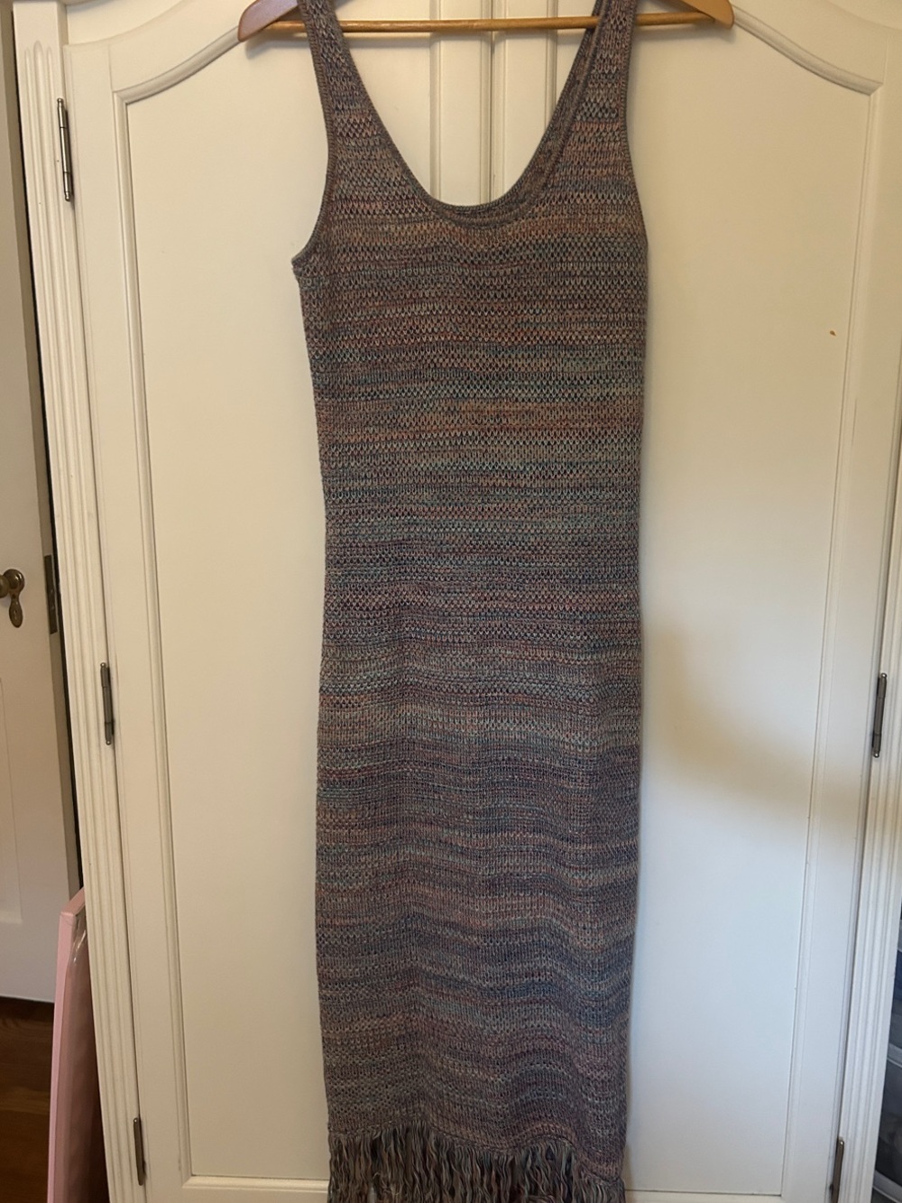 Sleeveless Multicolor Knit Maxi Dress with Fringe Hem